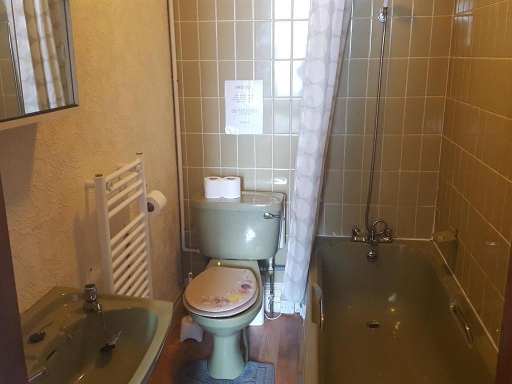 Globe Hotel Буде Экстерьер фото